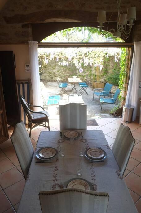 La Sagnarde, Maison En Pierre, Hébergement de vacances Loubressac
